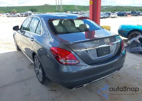 2018 Mercedes-Benz C 300 из США, поврежденный, VIN WDDWF4JB5JR336567